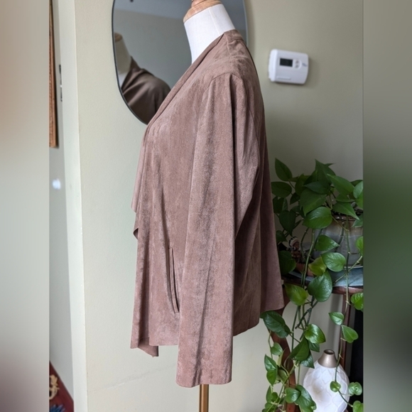 Ruby Rd. Size L Taupe Faux Suede Drape Front Cardigan Shacket – Cozy & Chic - Picture 3 of 11
